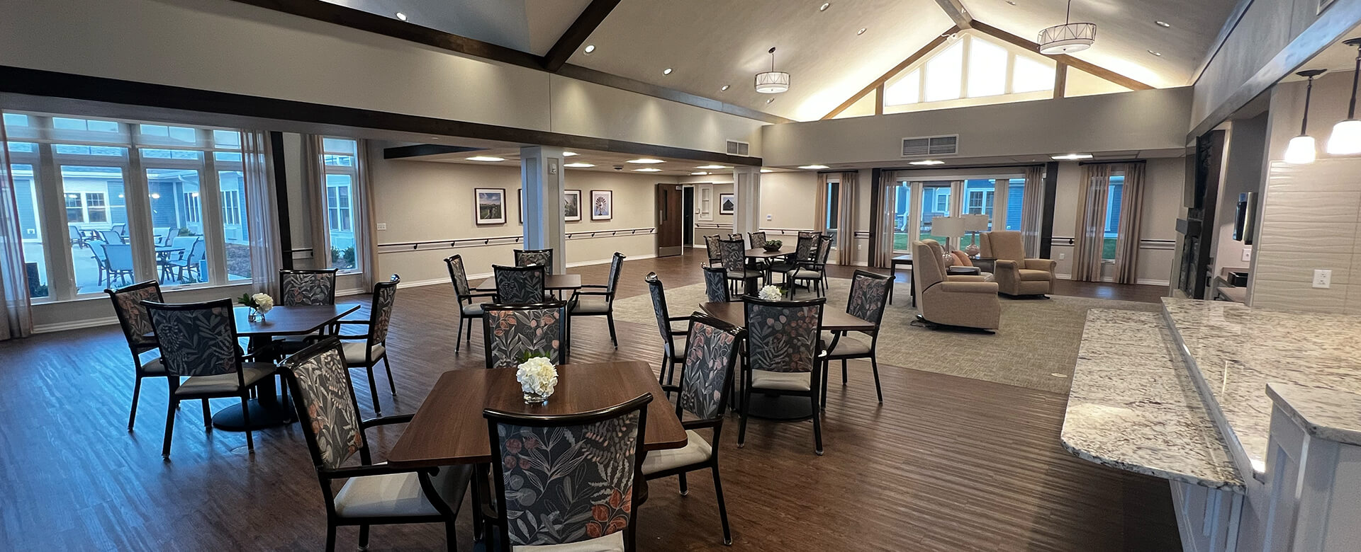 Story County Medical Senior Care indoor gathering space and dining